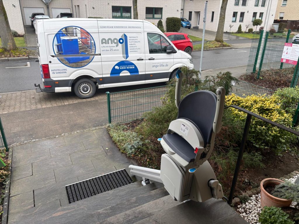 Außenlift M1000 mit Ango Bulli