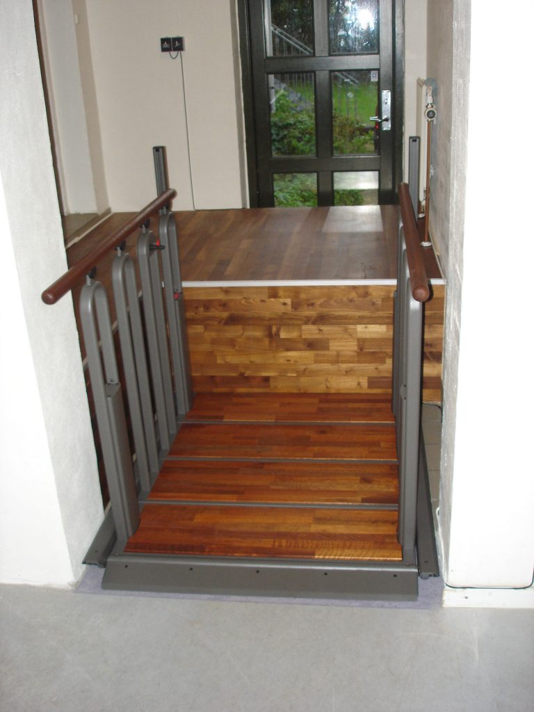 Dunkler Flexstep als eingefahren