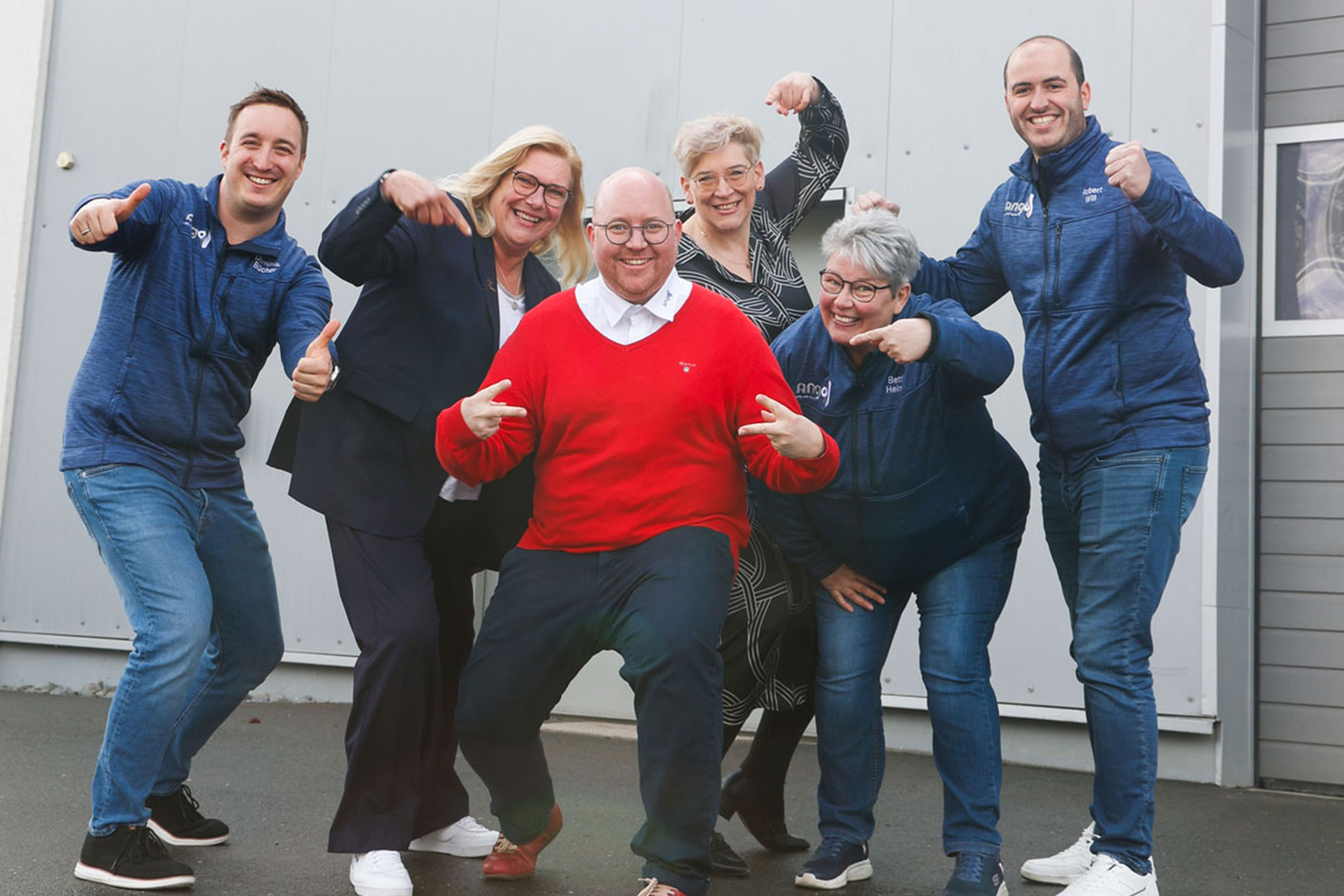 Innendienst-Team mit Geschäftsführer Oliver Heymer